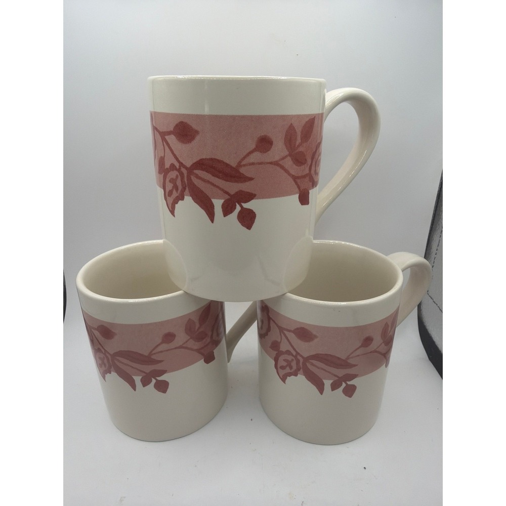 3 Corelle Gypsum Coffee Cups Red Auburn Leaf and Berry Branches MADE USA!